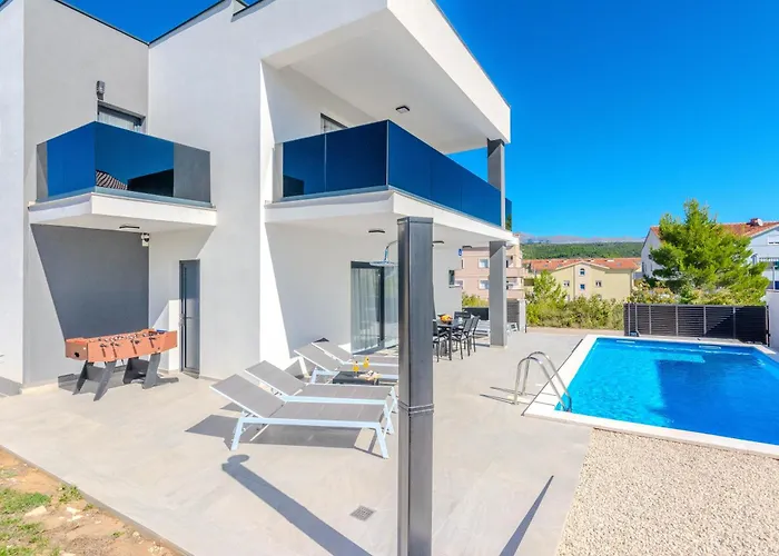 Dalmatia, New Modern With Swimming Pool Near Zadar Villa *