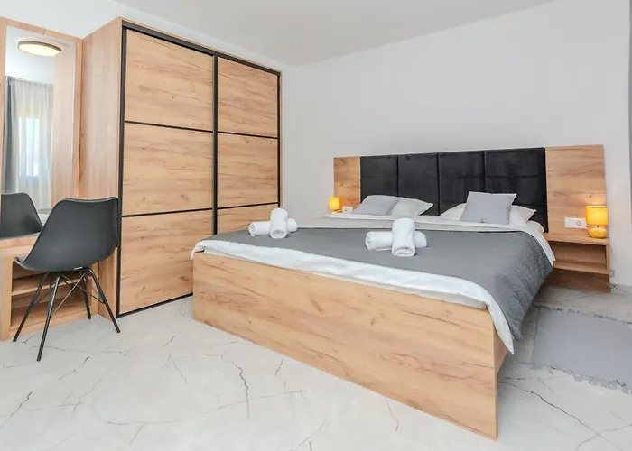 Dalmatia, New Modern With Swimming Pool Near Zadar Posedarje
