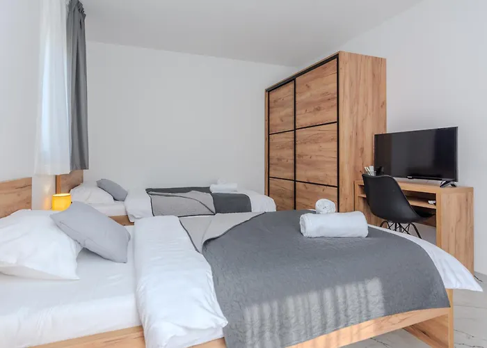 Dalmatia, New Modern With Swimming Pool Near Zadar Posedarje