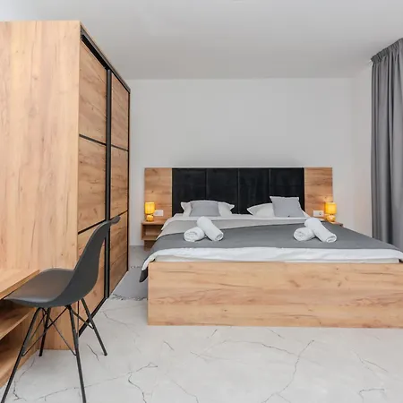 فيلة Dalmatia, New Modern With Swimming Pool Near Zadar