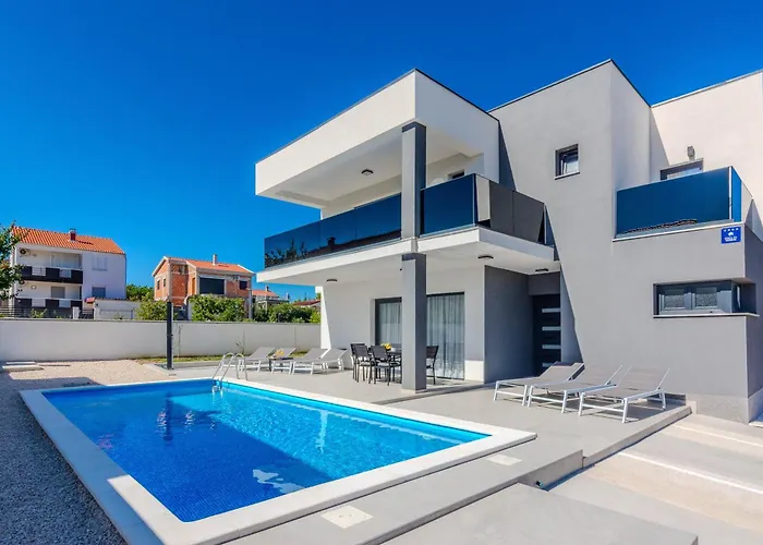 Dalmatia, New Modern With Swimming Pool Near Zadar Вилла *