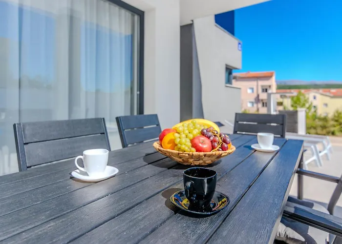 Dalmatia, New Modern With Swimming Pool Near Zadar Вилла *